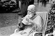 Father Bede Griffiths in Aarhus, Denmark, June 1984.jpg