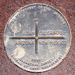 Archivo:Four Corners marker, southwestern United States