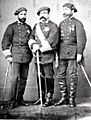 General Pérula y brigadieres Pérez de Guzmán y Fernández de Prada