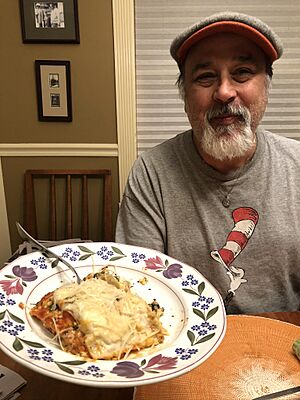 Archivo:Homemade lasagna in the Holy Land of Baltimore