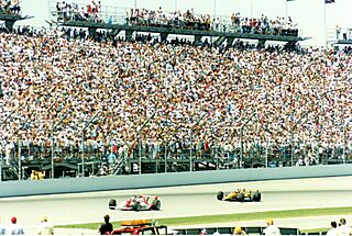 Archivo:Indy 500 1994 Unser and Boesel