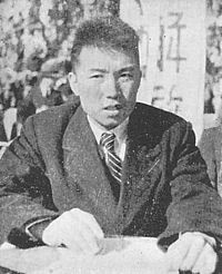 Archivo:Kim Il-sung 1946