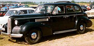 Archivo:LaSalle 1939 Four-Door Sedan