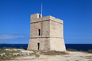 Malta - Naxxar - St. Mark's Tower peninsula - St. Mark's Tower 01 ies.jpg