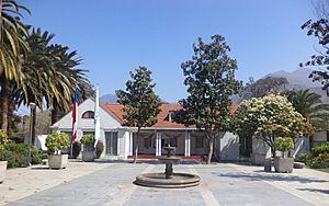 Archivo:Municipalidad de Lampa