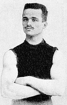 Noël Bas, de Brive, en 1899 (vice-champion olympique de gymnastique au concours général, en 1900).jpg