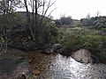 Restos del antiguo puente de Llastres en Valdavido