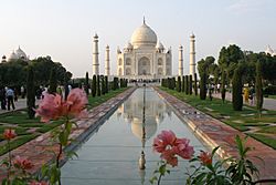 Taj Mahal Eternal, Agra, India.jpg