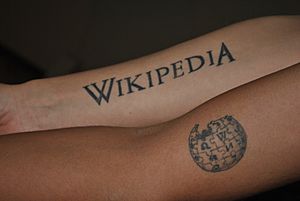 Archivo:Wiki on tke skin - Wikipedia Tattoo