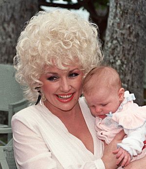 Archivo:Dolly Parton 2