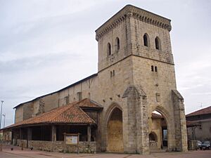Archivo:Erandio Goikoa - Iglesia de Santa María 03