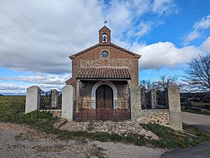 Archivo:Ermita de la Soledad, Fuentelahiguera de Albatages 01
