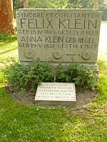 Archivo:Göttingen Stadtfriedhof Grab Felix Klein