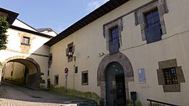 Luarca - Palacio del Marqués de Ferrera (Hoy Casa de Cultura).jpg