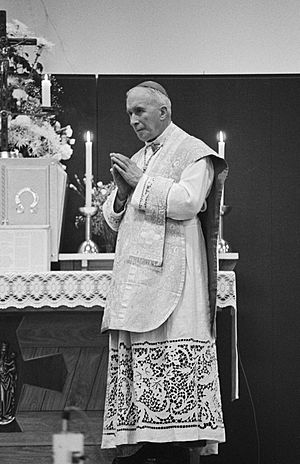 Archivo:Marcel Lefebvre 1981