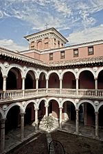 Archivo:Palacio de Fabio Nelli Inmaculada San José Negro 0004