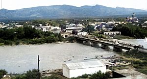 Archivo:Río Sabinas en el Huracán Beulah