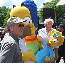 Archivo:Senator Bernie Sanders and Congressman Peter Welch at the premier of the Simpsons