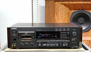Archivo:Sony DTC-1500ES DAT recorder