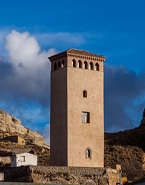 Archivo:Torre Albarrana, Maluenda, Zaragoza, España, 2018-01-07, DD 01