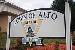 Town of Alto sign.JPG
