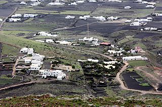 View from the Camino de la Caldereta I to Mácher.jpg