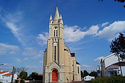 Église Notre-Dame-de-l’Assomption de Notre-Dame-de-Riez (vue 2, Éduarel, 8 mai 2017).jpg