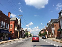 2016-08-20 15 28 12 View north along Maryland State Route 194 (York Street) at Maryland State Route 140 (Baltimore Street) in Taneytown, Carroll County, Maryland.jpg