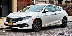 Archivo:2019 Honda Civic coupe (facelift), front 12.16.19