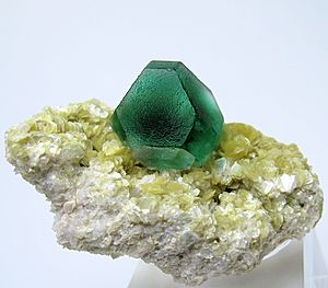 Archivo:3192M-fluorite1