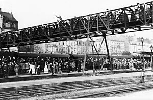 Archivo:46 August 1914 Fürther Hbhf