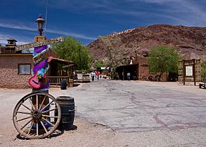 Archivo:Calico ghost town