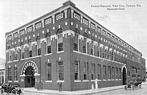 Archivo:Centro Español de Tampa- Ybor City, Florida (7255516812)