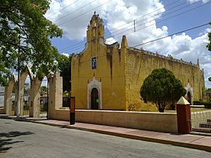 Archivo:Iglesia de santa anna - panoramio