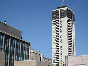 Archivo:LandmarkPlaceHamilton