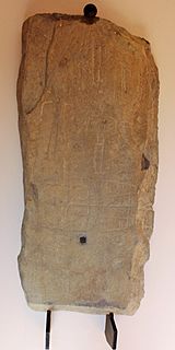 MAB-Estela de guerrero. Siglo VII-VI a.C Majada Honda, Cabeza del Buey,.jpg