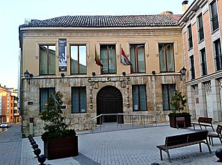 Museo Arqueológico de Palencia.jpg