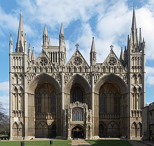 Archivo:Peterborough Cathedral March 2010