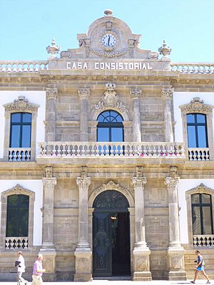 Archivo:Pontevedra - Casa Consistorial (Ayuntamiento) 2