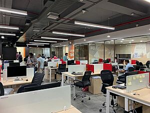Archivo:Red Apple Technologies Office interior