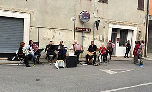 Archivo:Street music Francolino (Ferrara)
