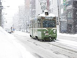 Archivo:Tram in Sapporo
