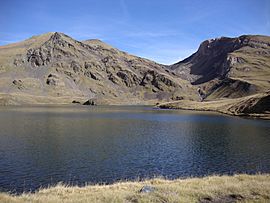 Tuc der Òme, Tuc de Montoliu e Lac de Montoliu.jpg