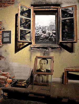 Archivo:Wladyslaw Szpilman Warsaw Uprising Museum