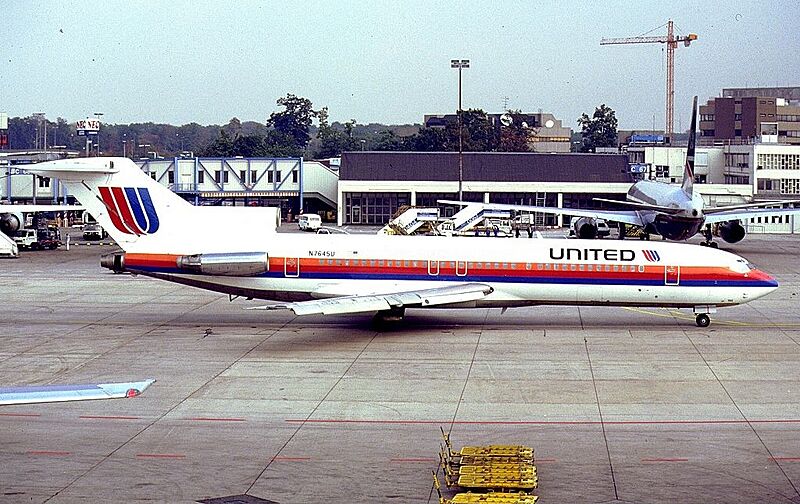 Boeing 727-222, United Airlines AN0147033