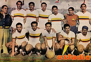 Archivo:Colombia en el Sudamericano 1945, Estadio, 1945-02-16 (92)