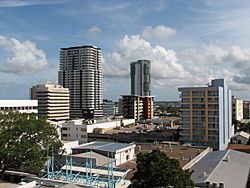 Archivo:Darwin skyline in November 2008