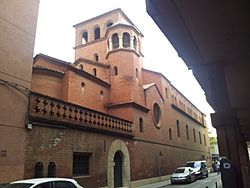Archivo:Església de la Santíssima Trinitat, Sabadell-1