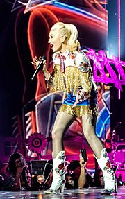 Archivo:Gwen Stefani Las Vegas 2019