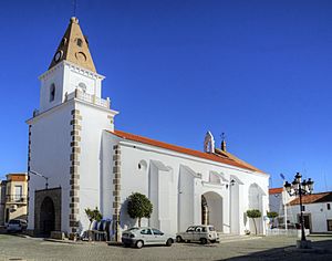 Archivo:Higuera de la Serena - Iglesia parroquial